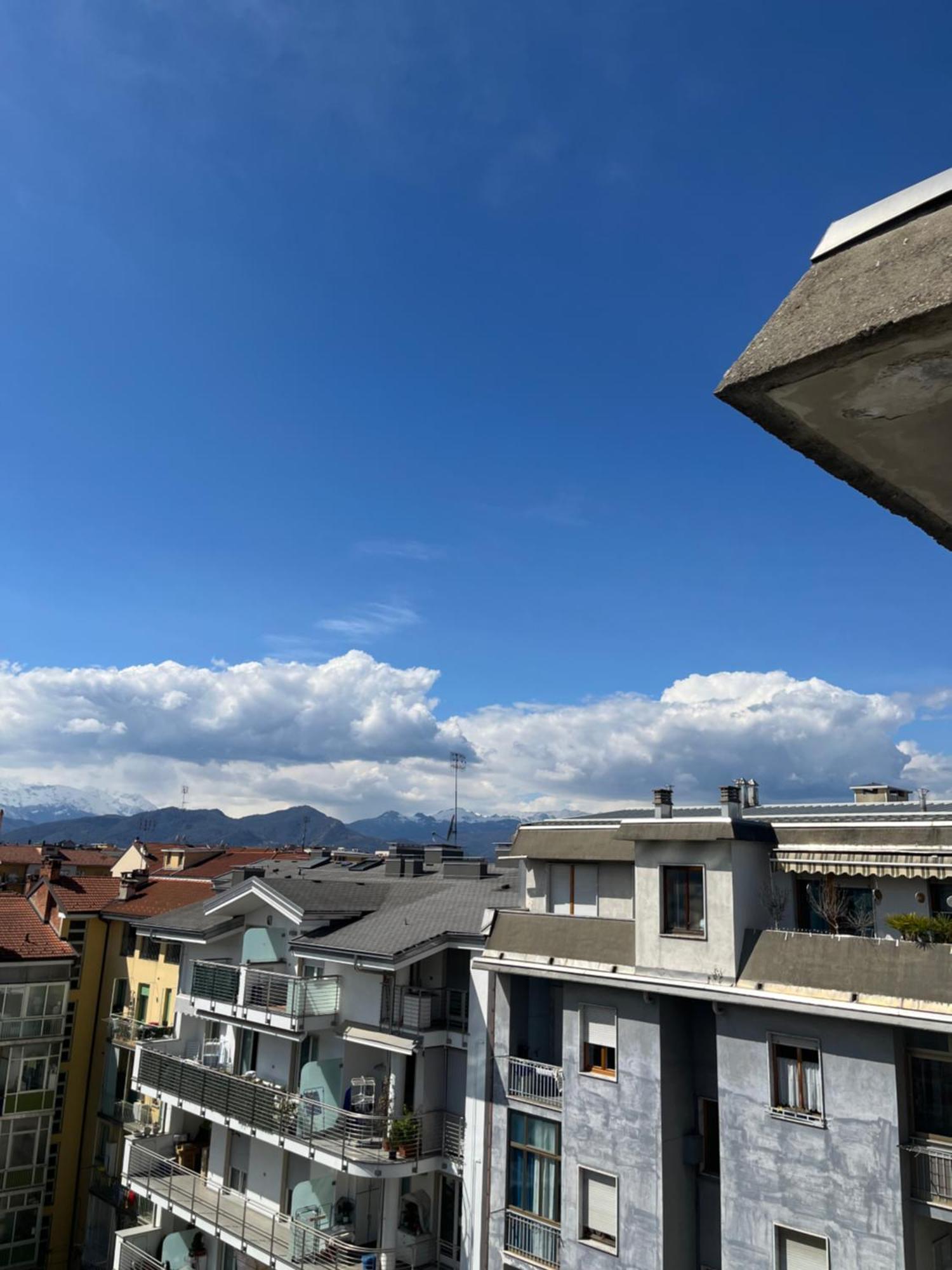 Boutique Affittacamere Attico In Centro Cuneo Exteriör bild