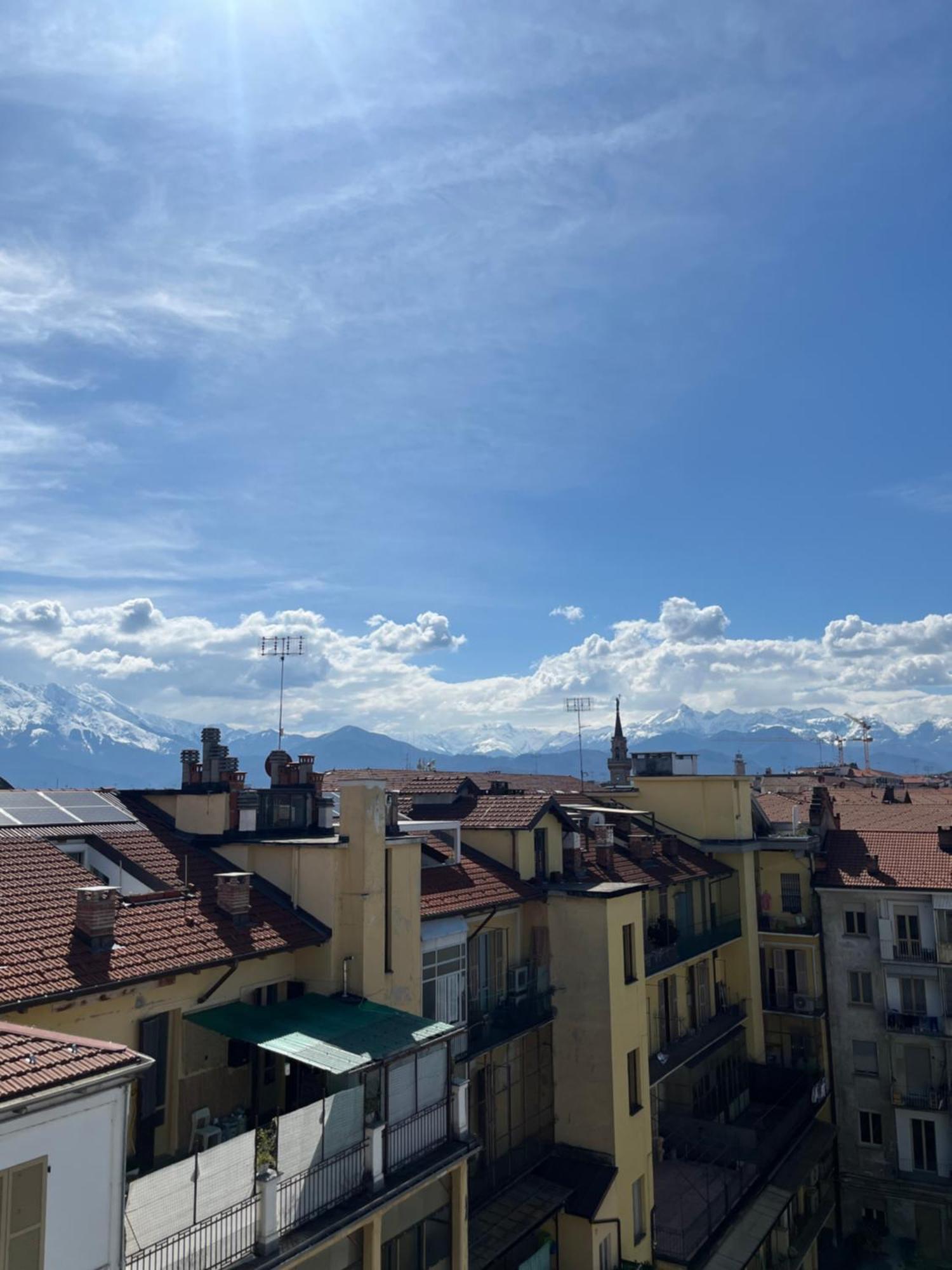 Boutique Affittacamere Attico In Centro Cuneo Exteriör bild